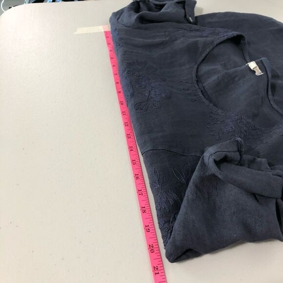 Lina Tomei Embroidered Top Womens Large Blue 100% Linen Floral Roll Tab Sleeves - Picture 10 of 13